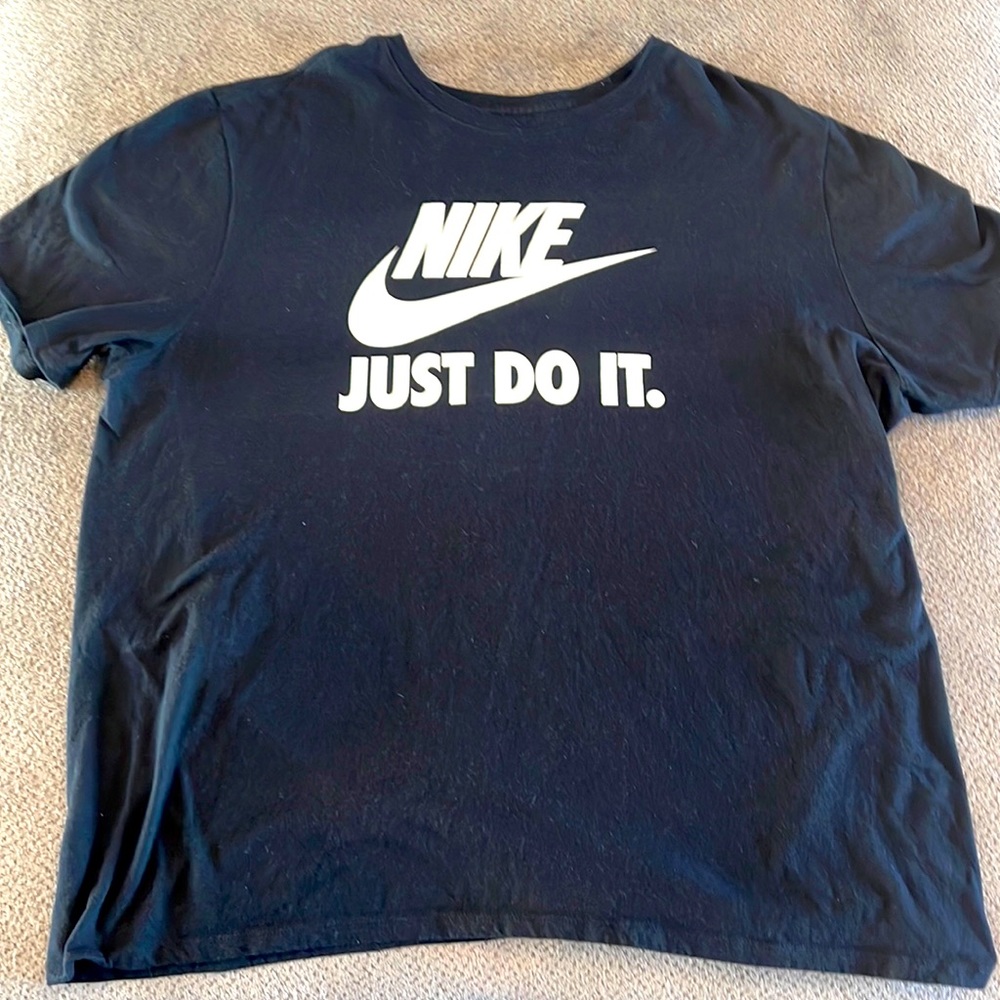 Nike tshirt with logo
